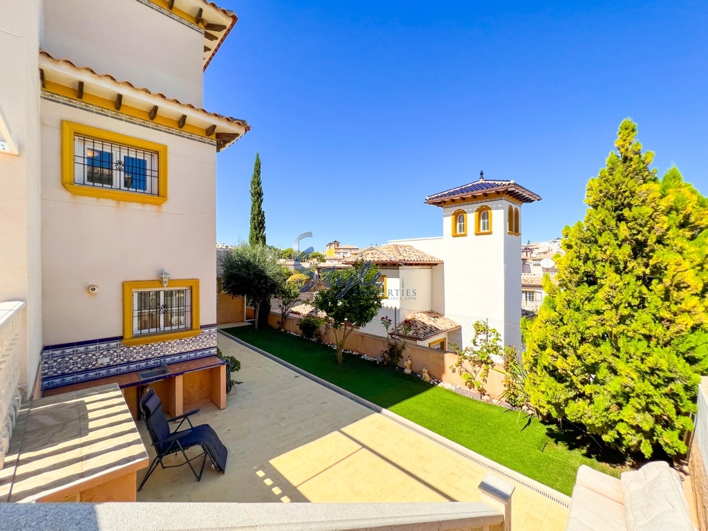 Reventa - Villa - Costa Blanca - Orihuela Costa