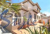 Buy Terraced house with private garden for sale in Lomas de Cabo Roig, Orihuela Costa. ID: 6104