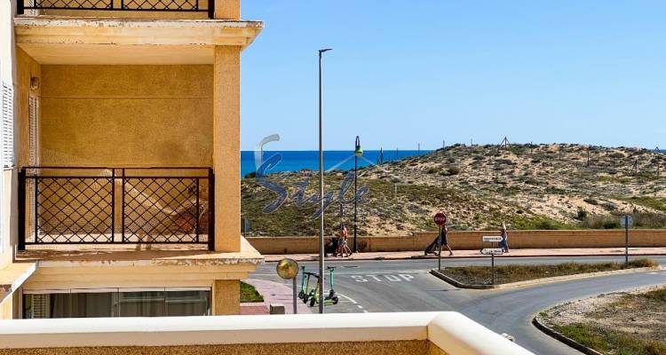 Se vende apartamento sur con vistas al mar en Viñamar VII, La Mata, Costa Blanca. ID1760