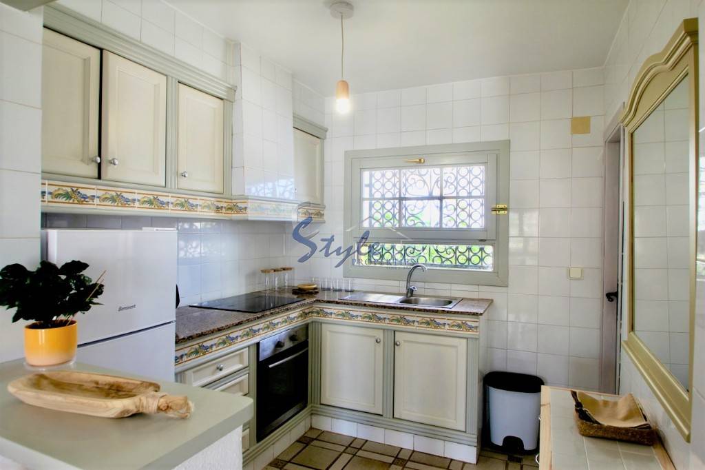 Resale - Townhouse - Villamartin