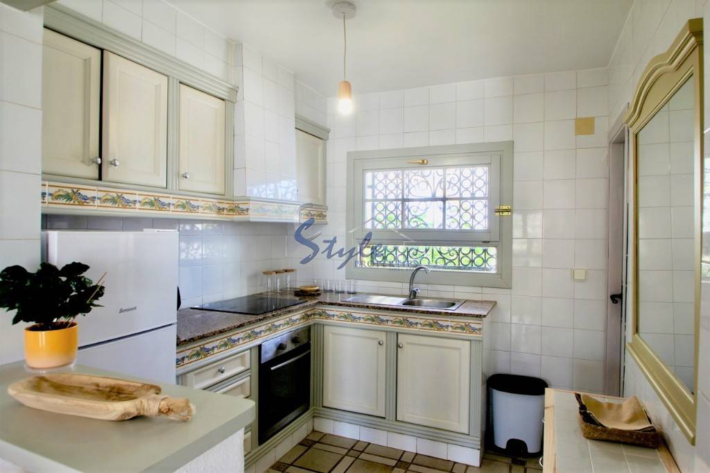 Resale - Town House - Villamartin