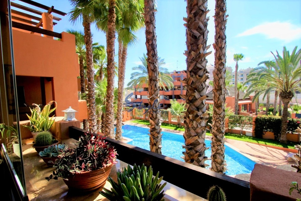 Buy apartment with pool in Costa Blanca close to golf in Villamartin. ID: 6115