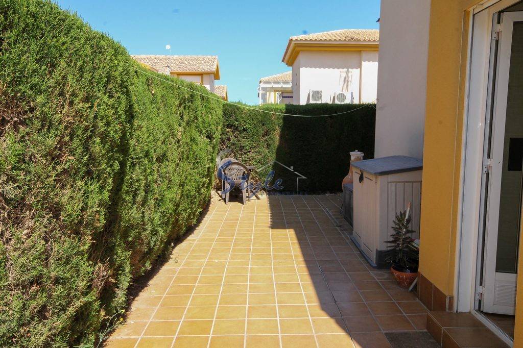 Resale - Villa - Cabo Roig