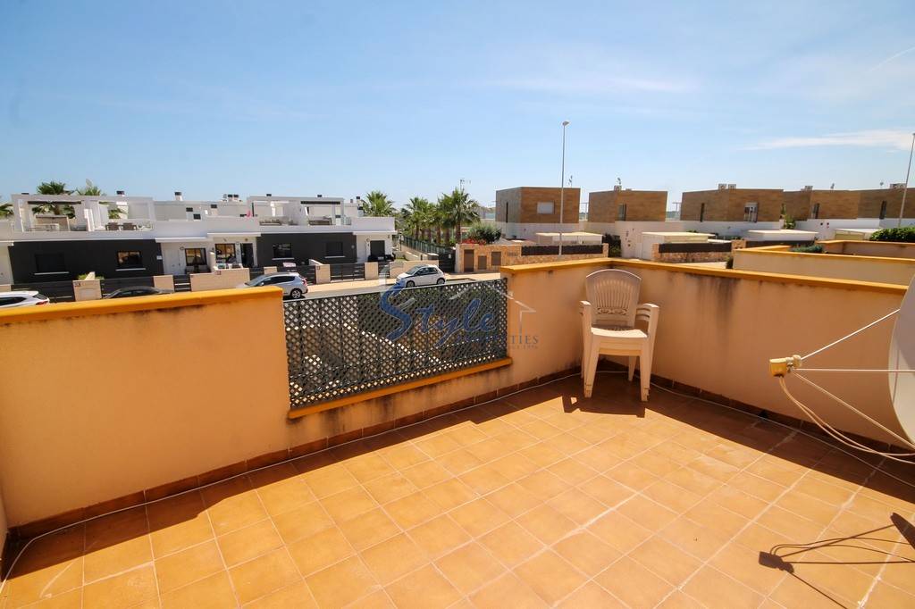 For sale detached villa with private pool in Cabo Roig, Costa Blanca, Spain. ID1831