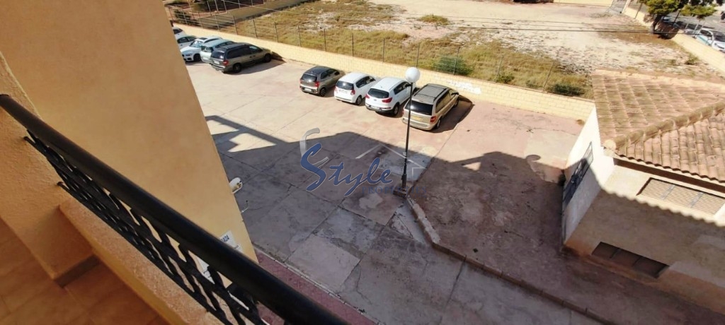 Se vende apartamento con orientación sur en una comunidad cerrada en Punta Prima, Costa Blanca, España. ID1742