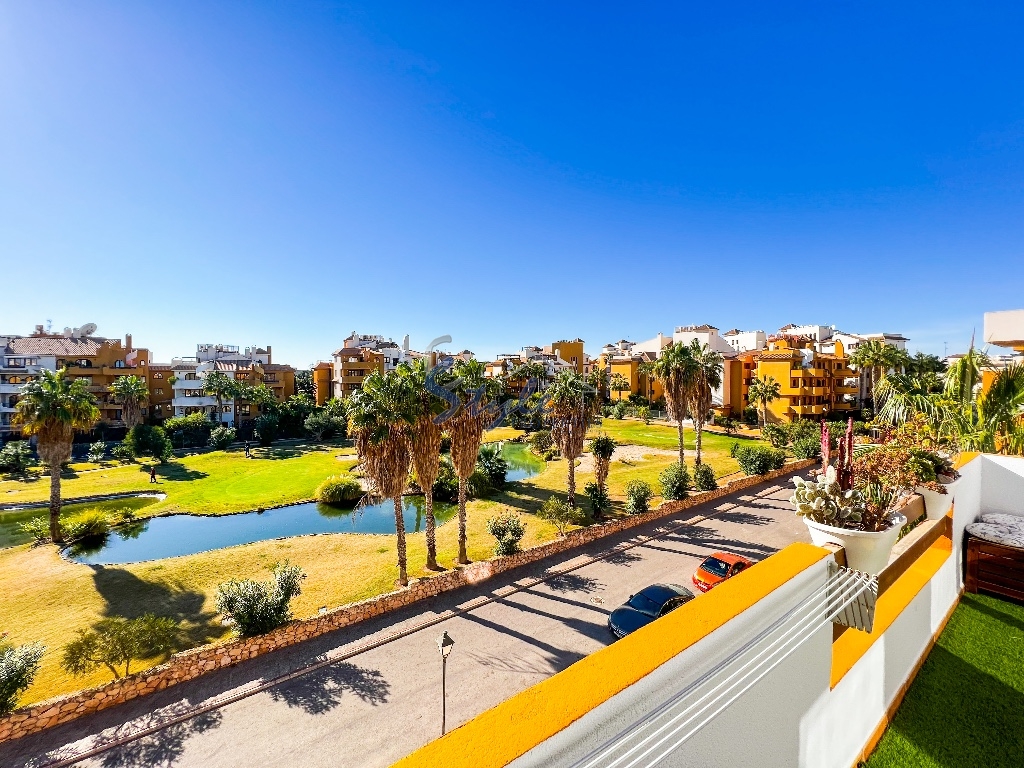 Апартаменты с видом на парк в продаже в La Entrada, Punta Prima, Costa  Blanca, Испания. ID3727