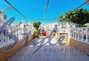 Resale - Townhouse - La Mata