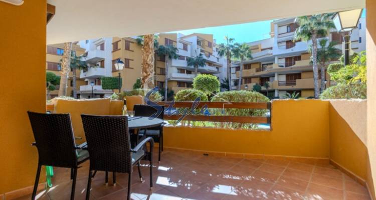 For sale south facing apartment in La Recoleta, Punta Prima, Costa Blanca.ID1386