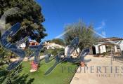 For sale beach side villa in Punta Prima, Orihuela Costa, Costa Blanca. ID1157