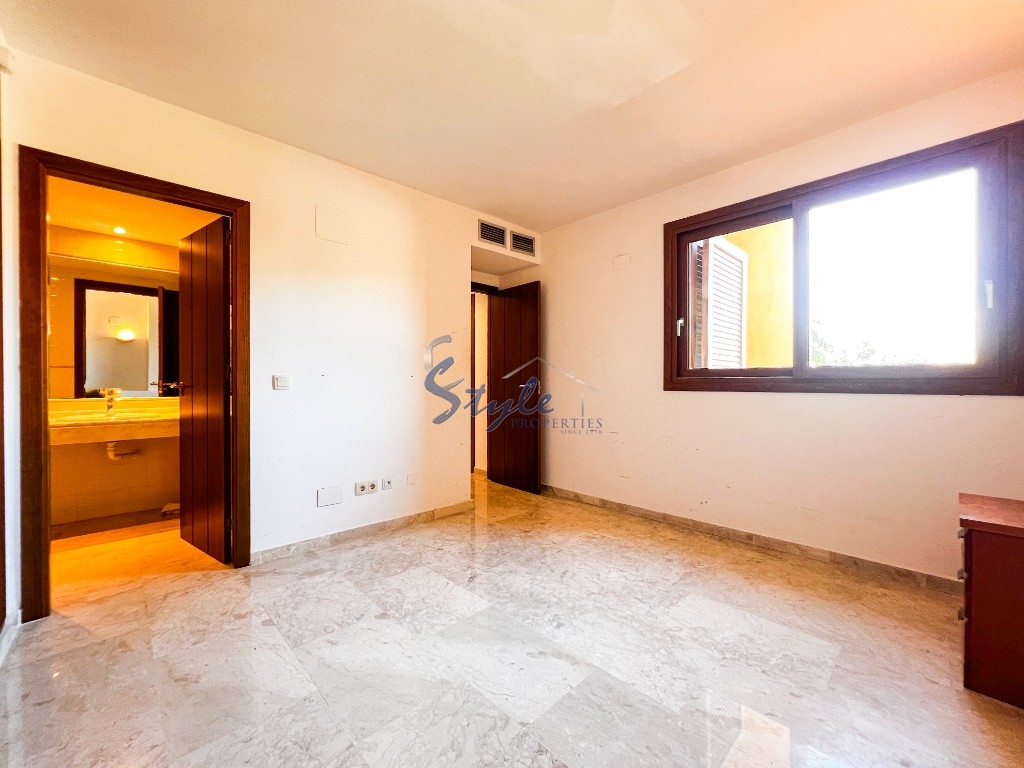 Resale - Apartment - Punta Prima