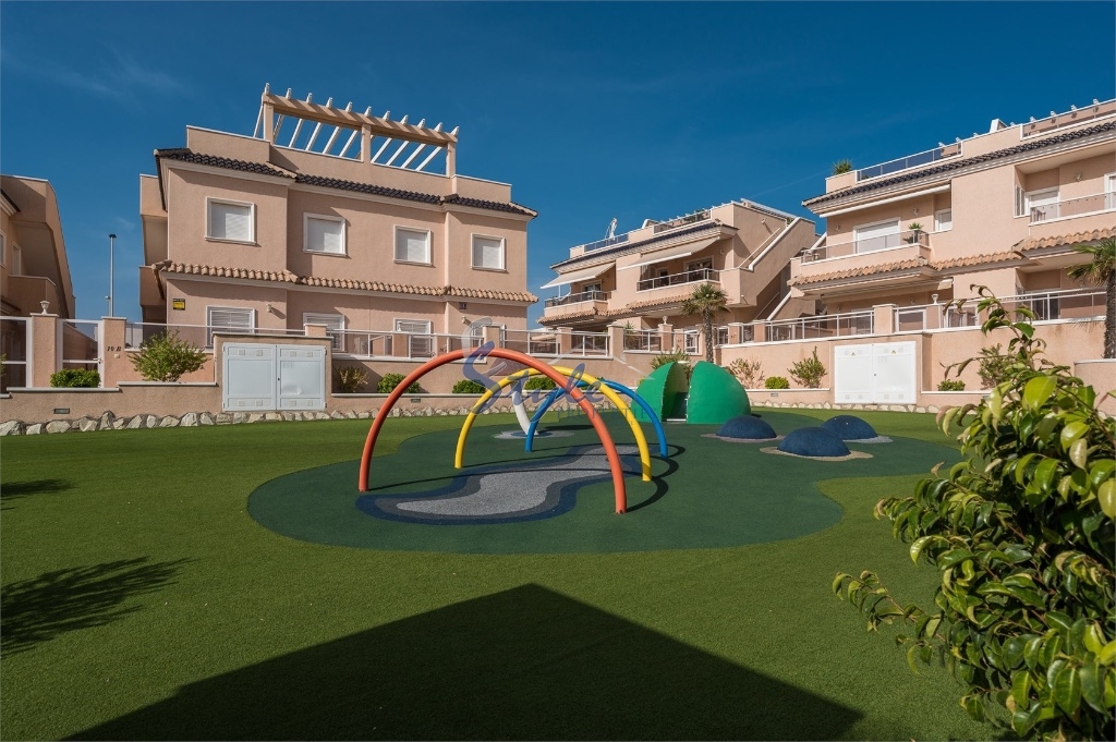 Resale - Apartment - Punta Prima