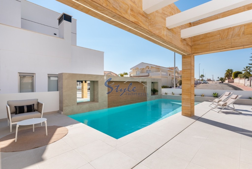  En venta nueva villa en la urbanización de Ciudad Quesada, Alicante, Costa Blanca ON1416