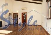 Resale - Villa - San Miguel De Salinas