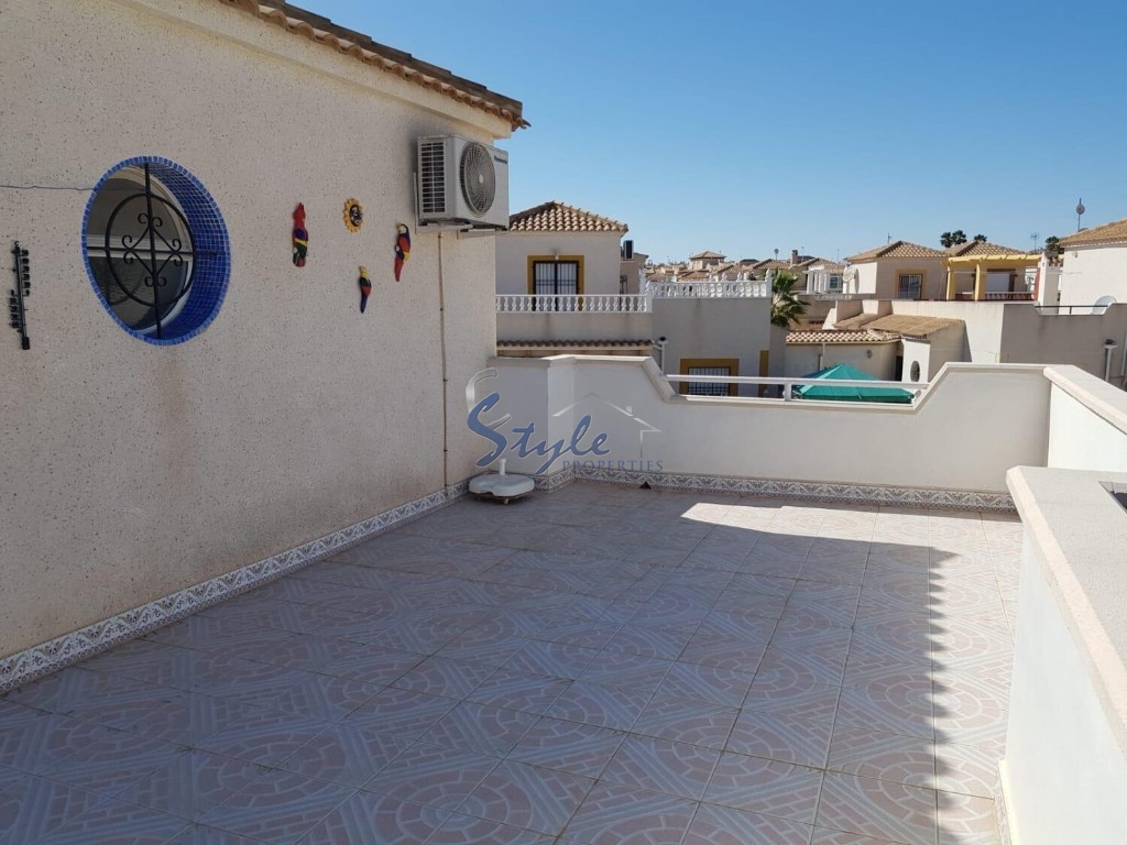 Se vende casa adosada en Playa Flamenca, Costa Blanca, España. ID1653