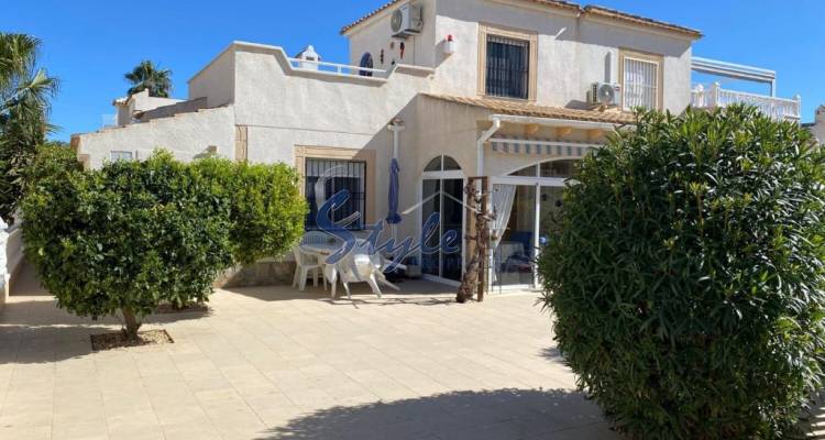 For sale semi-detached house in Playa Flamenca, Costa Blanca, Spain. ID1653