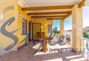 Resale - Villa - Algorfa