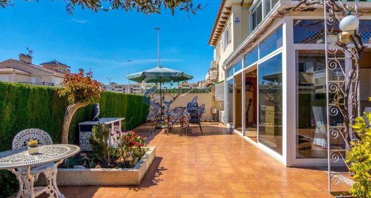 Buy Semidetached house in Playa Flamenca close to the sea. ID 6177