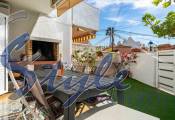 Buy townhouse with garden and pool in Torrevieja, 500 m to the beach. ID 6178