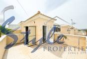 Resale - Villa - Los Altos