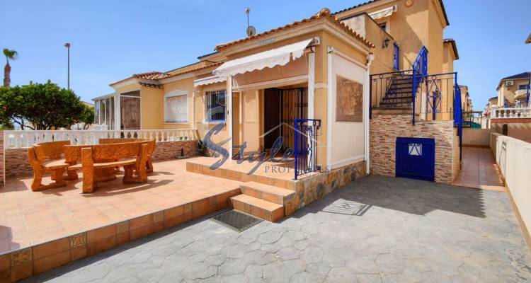 Resale - Semi Detached House - Punta Prima