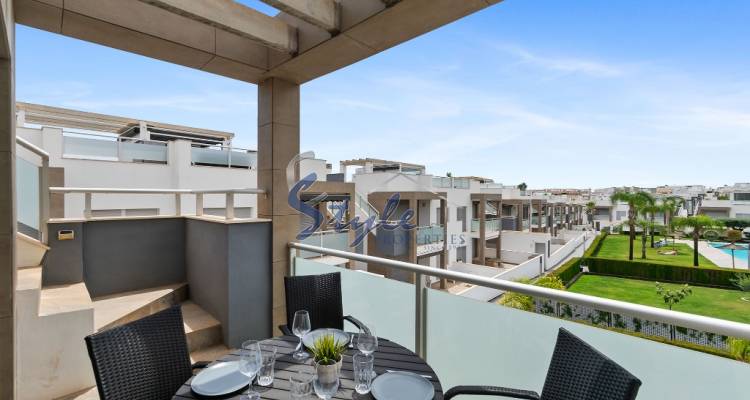 For sale 3 bedrooms top floor modern  apartment in Mirador de Amay, Punta Prima, Oasis Beach. ID1393