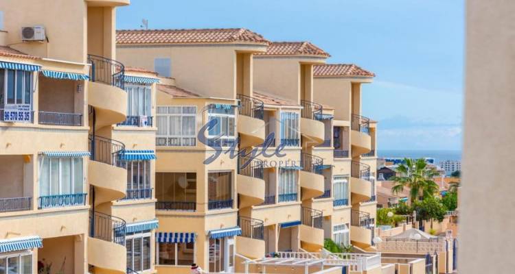 For sale apartment in Cinuelica RI, Punta Prima, Los Altos, Orihuela Costa, Costa Blanca, Spain. ID1397