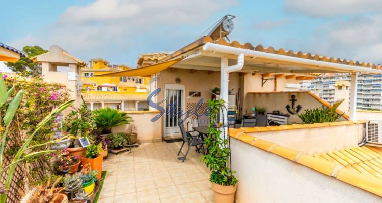 Comprar Ático con panorámicas vistas al mar en venta en Campoamor, Orihuela Costa. ID: 6233