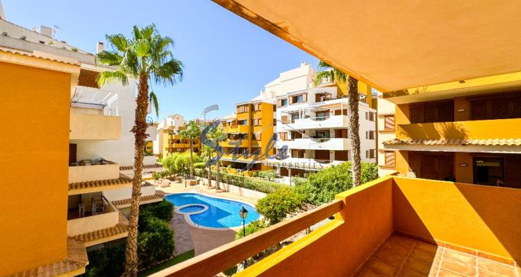 Apartment for sale with the view to the swimming pool  in La Entrada, Punta Prima, Costa Blanca, Spain. ID3332