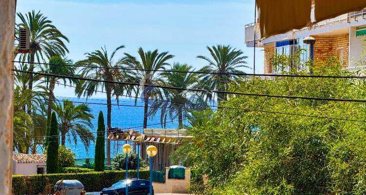 For sale apartment few steps from the beach in Punta Prima, Costa Blanca, Spain. ID1570