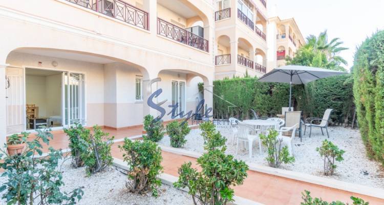 Buy ground floor apartment with pool close to the sea in Playa Flamenca, Orihuela Costa. ID: 6247