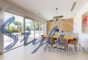 Resale - Villa - Las Colinas