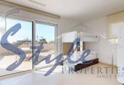 Resale - Villa - Las Colinas