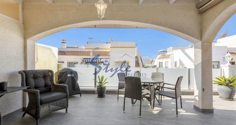 Se vende adosado en Serena III, Playa Flamenca, Orihuela Costa, Costa Blanca.D3099