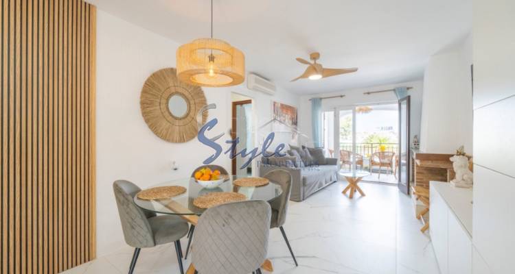 Resale - Apartment - Orihuela Costa - Playa Flamenca