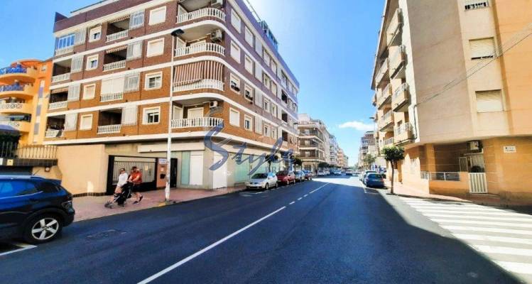 Buy apartment on the beach in Playa Acequion, Torrevieja, Costa Blanca. ID: 6159 