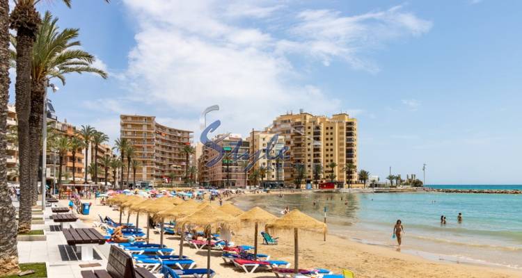 Buy apartment in Torrevieja, Costa Blanca, 500 meters from the beach. ID: 6261