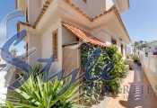 Resale - Villa - La Zenia