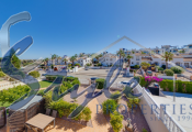 Resale - Villa - La Zenia