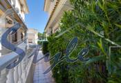 Resale - Villa - Orihuela Costa  - La Zenia
