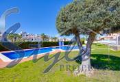 Resale - Villa - Orihuela Costa  - La Zenia