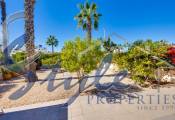 Resale - Villa - Orihuela Costa  - La Zenia