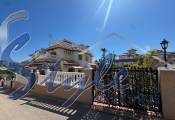 Продается дом с бассейном в Pinada Golf 2, Villamartin, Вилламартир, Коста Бланка, Испания. ID1564